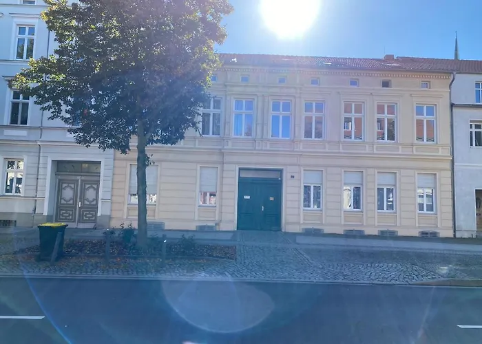 Bismarck 32 - 1raum Stendal